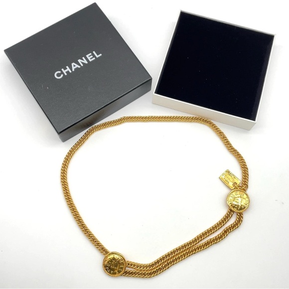 Chanel 31 Rue Cambon Coco Medallion 2 Belt/ Necklace 24karat GD plated W/ Box - Picture 2 of 11